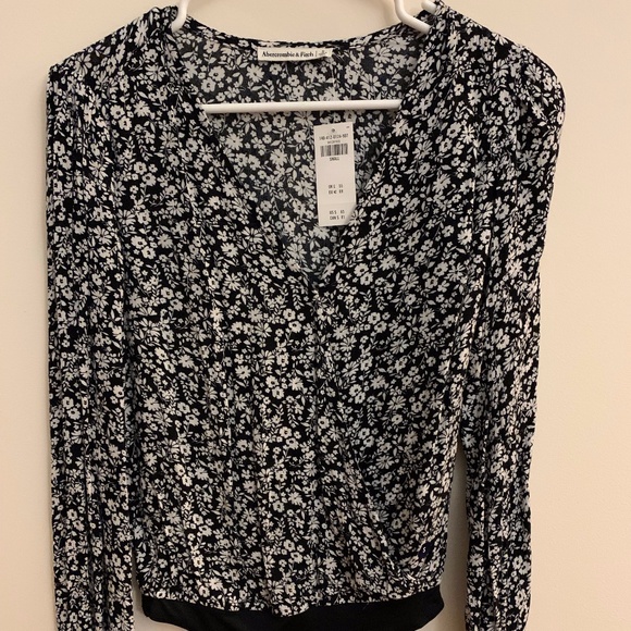 Abercrombie & Fitch Black and White Floral Bodysuit - Picture 1 of 3